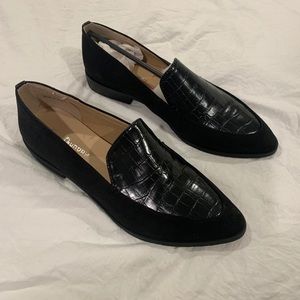 Chinese Laundry flats size 8.5